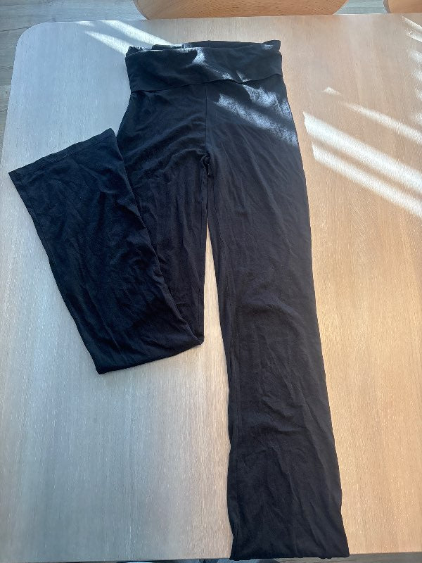 Gina tricot buxur svartar tall