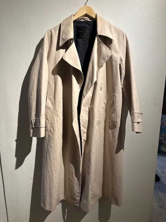 Beige regnfrakki