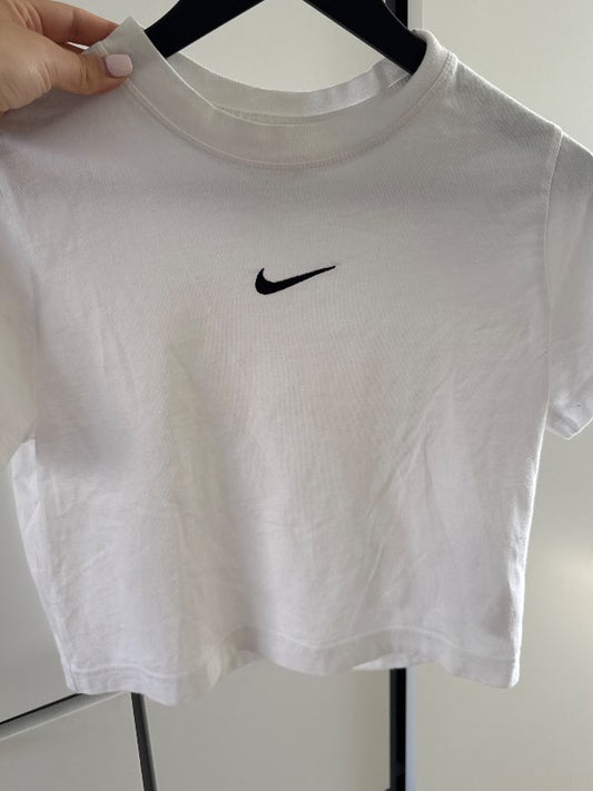 Nike t-shirt