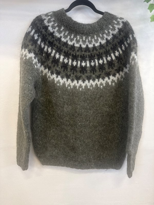 NEW lopapyesa grey/green