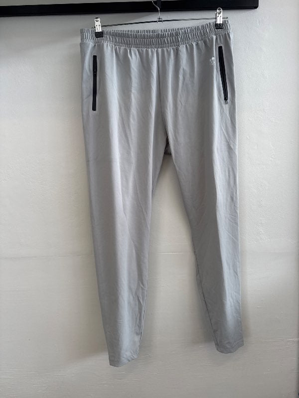 M fitness buxur gráar