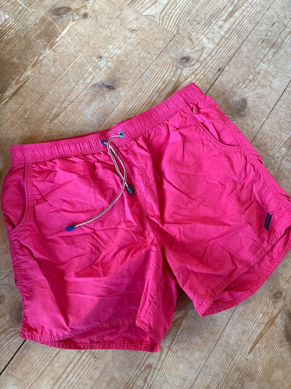 Red shorts