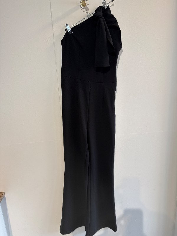 Off shoulder samfestingur