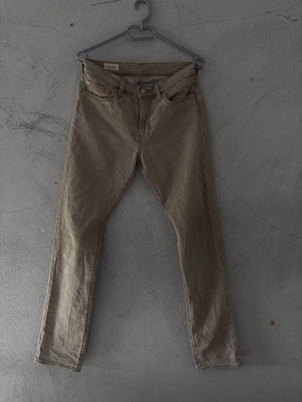 Levis buxur beige