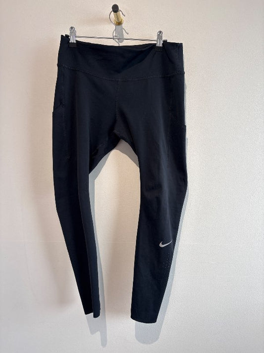 Hlaupabuxur nike