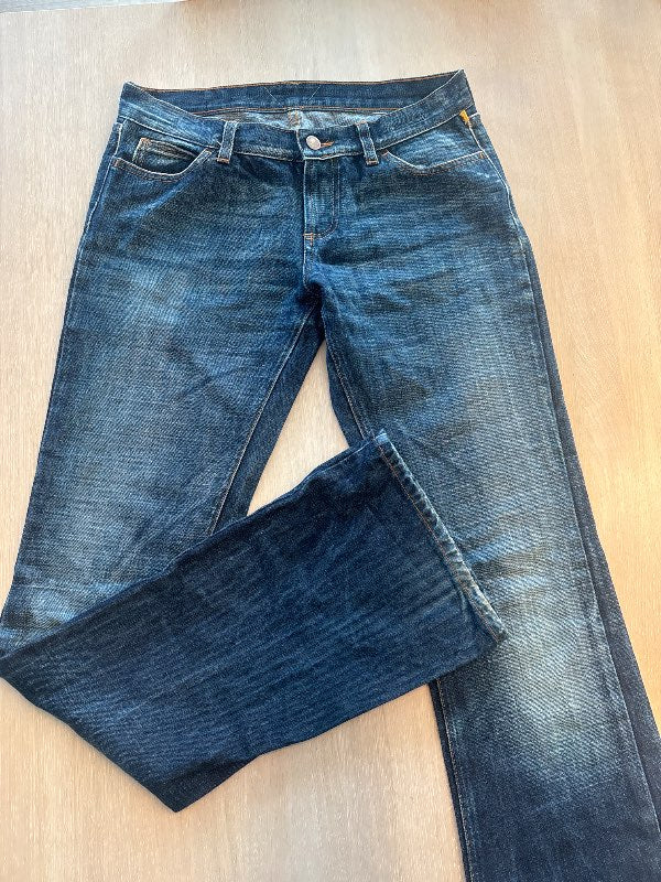 Dökkbláar gallabuxur