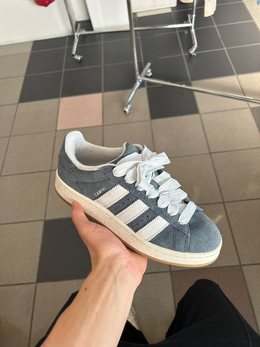 Adidas campus ljósbláir 41,5