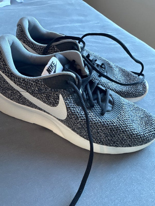 Nýir Nike strigaskór