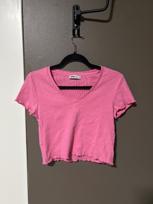 FBsister bleikur crop bolur