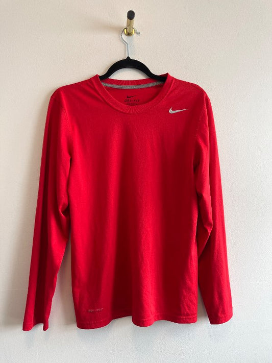 red nike long sleeve shirt
