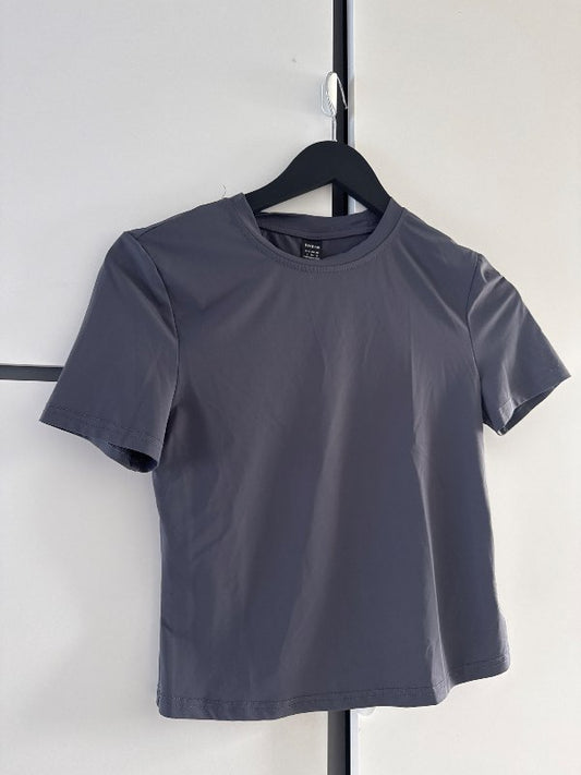 T- shirt