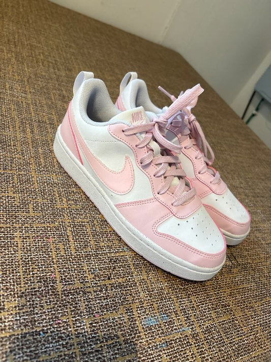 Nike skór