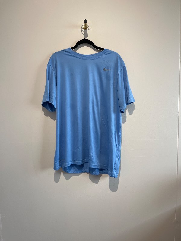Nike stuttermabolur