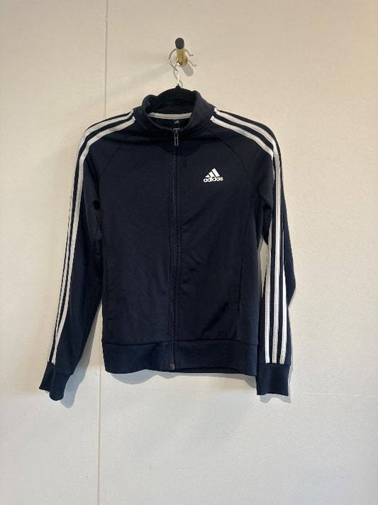 Adidas rennilásapeysa