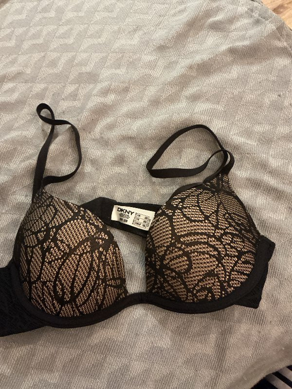 DKNY haldara