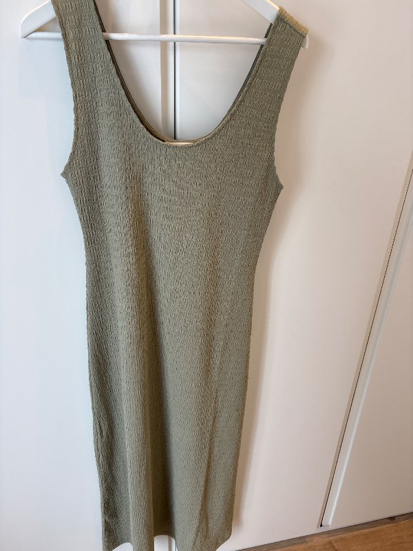 Grænn kjóll M h&m