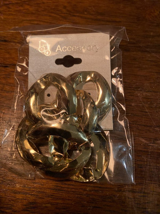 Accessory eyrnalokkar