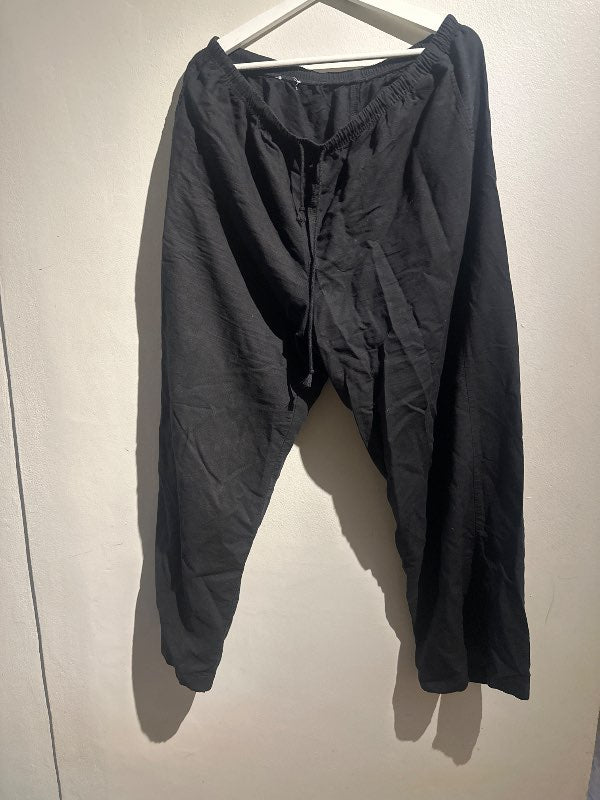 Uniqlo sv horbuxur