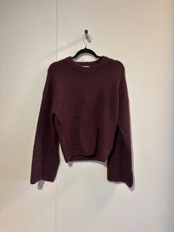Gina tricot peysa ekket notuð