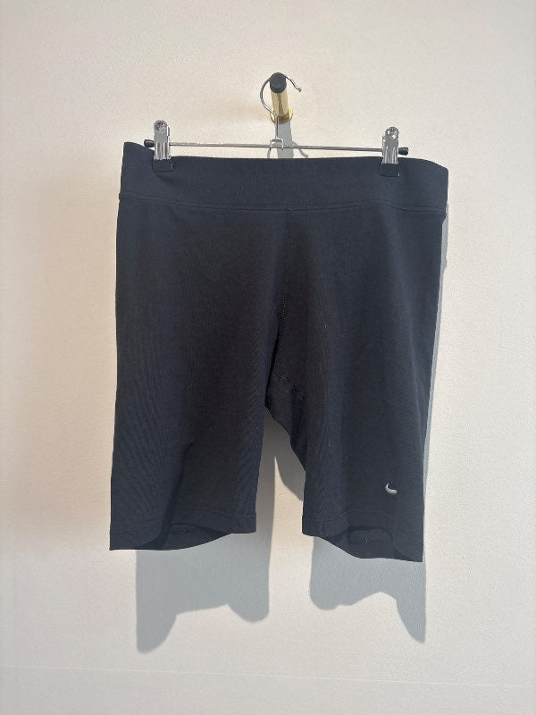 Nike hlaupa stuttbuxurnar