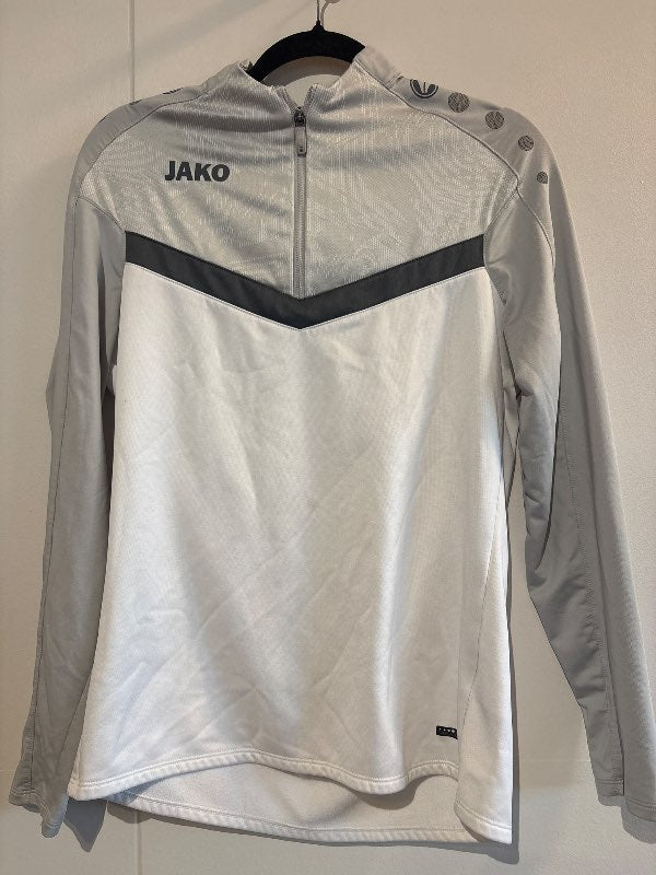 jako peysa