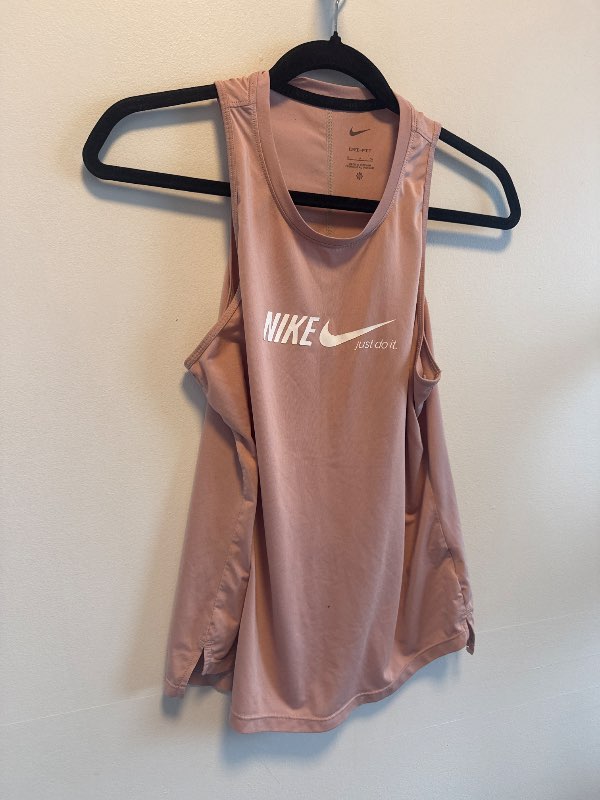 Nike toppur bleikur