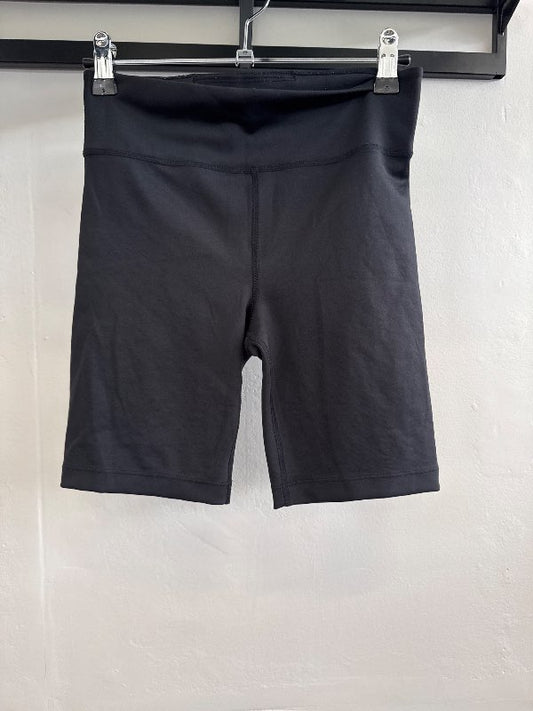 Nike stuttbuxur svartar
