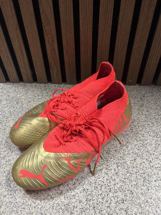 Puma takkaskór