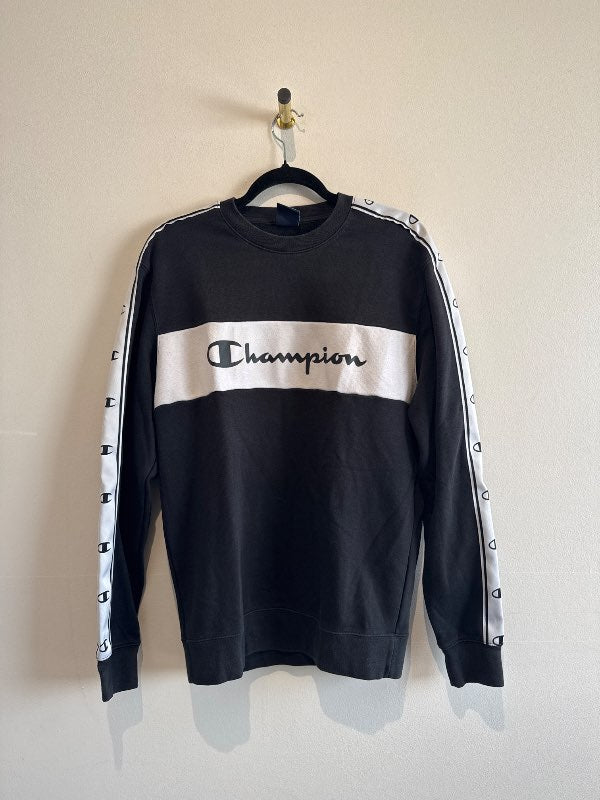 Champion sweatshirt
