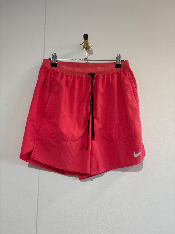 bleikar nike stullur