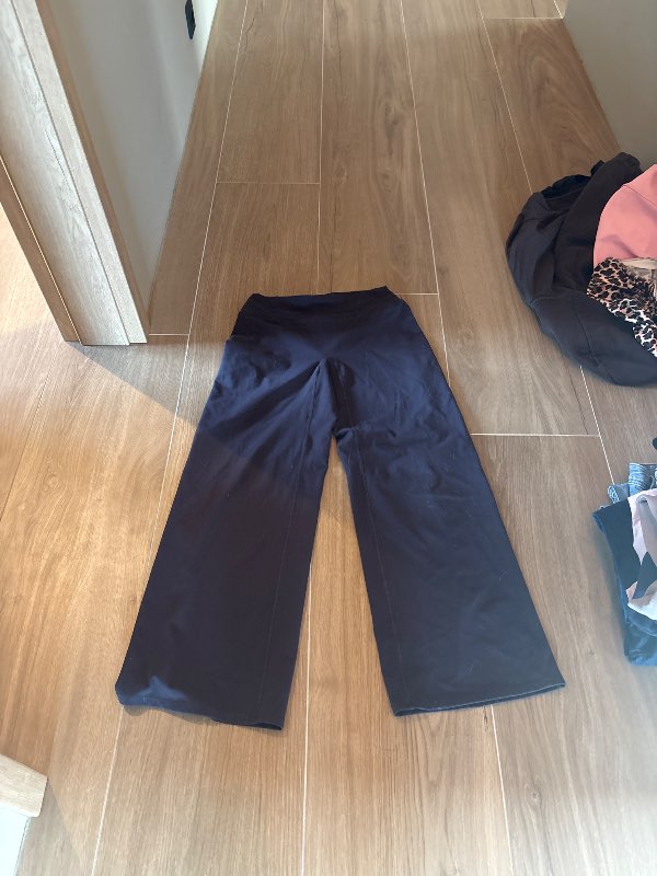straight leg leggings
