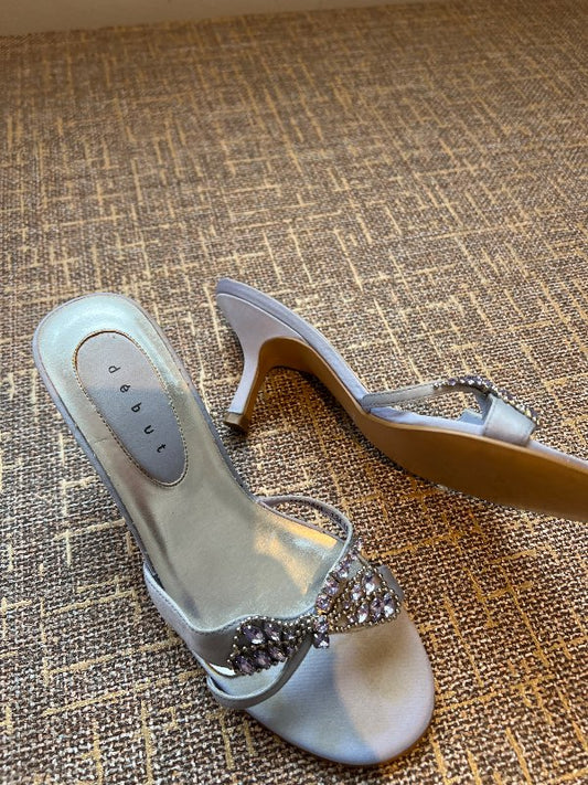 Debut sandalar