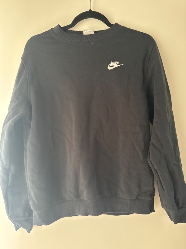 Nike peysa