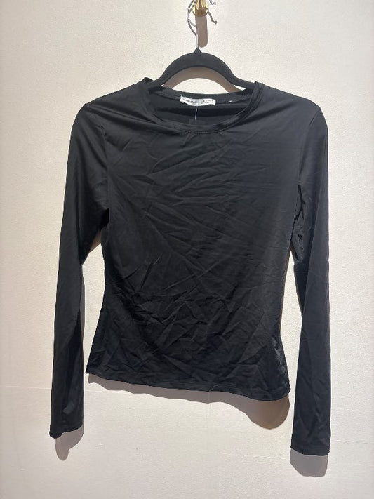 pull and bear svartur langermabolur