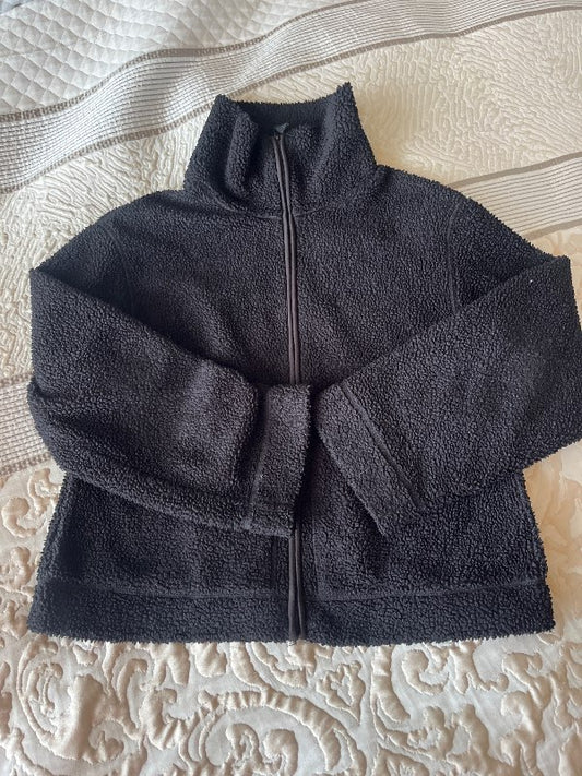 HM svört teddy peysa