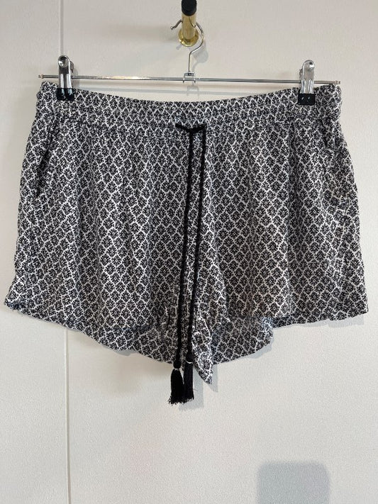 Stuttbuxur H&M