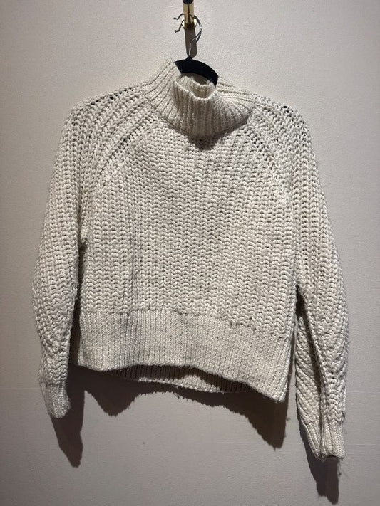 Hvìt H&M peysa