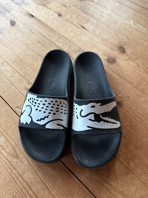Lacoste flip flops