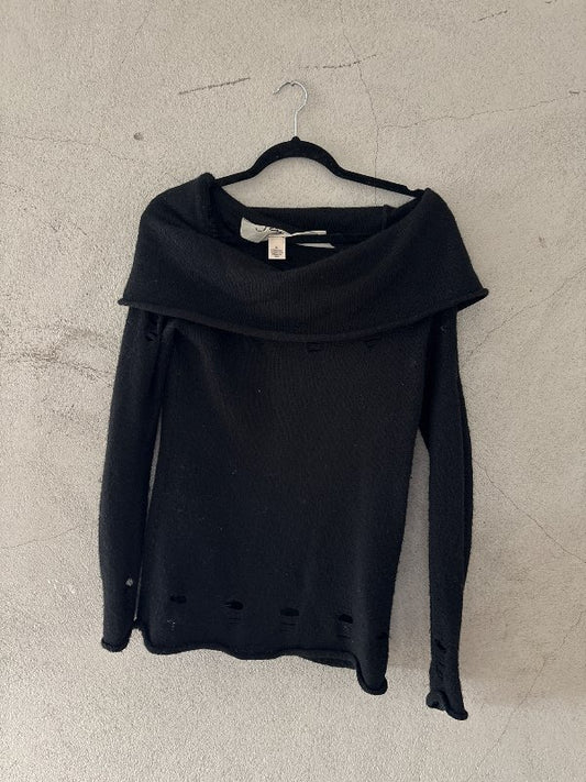 Vintage peysa off shoulder