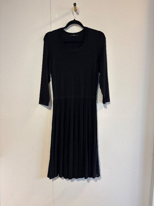 Boss svartur prjónakjóll silki/viscose