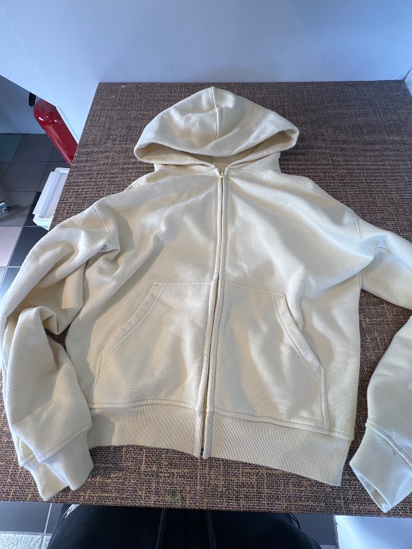 Metta zip up peysa